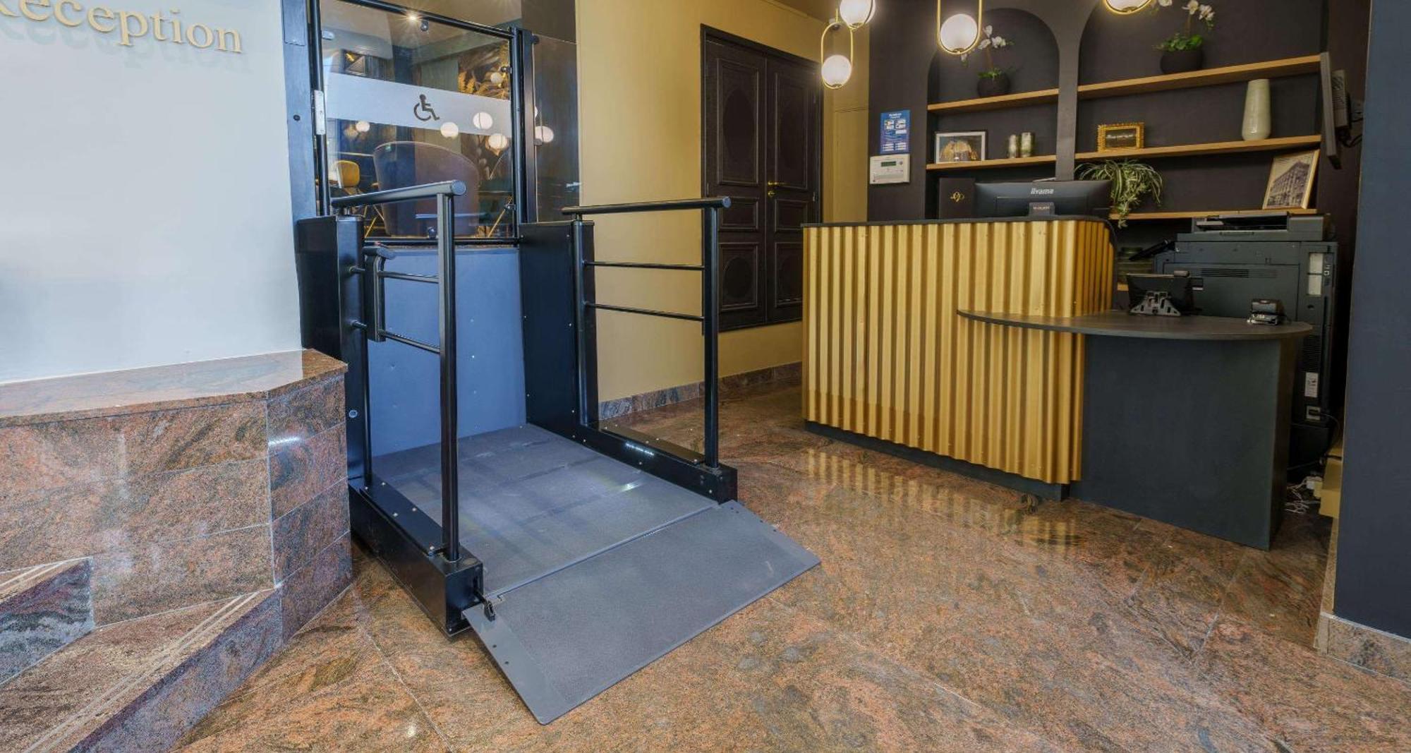Best Western Plus Le Picardy Saint-Quentin  Exterior foto